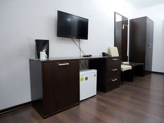 Гостиница Видноff Видное Бюджетный двухместный номер с 2 отдельными кроватями-3